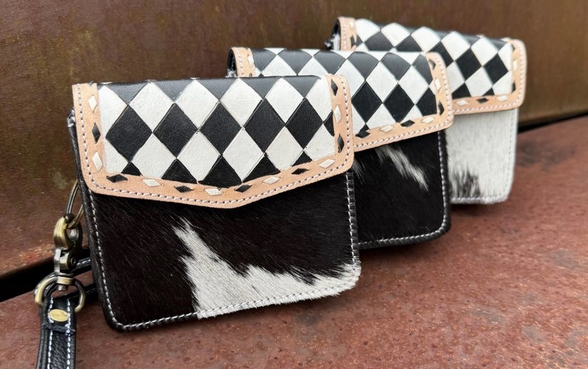 Cassie Checkered Wallet Wristlet